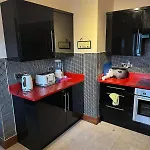 Serene Luxurious Retreat With Sea Views, Entire Nyaraló *