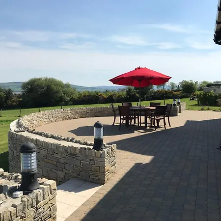 Serene Luxurious Retreat With Sea Views, Entire