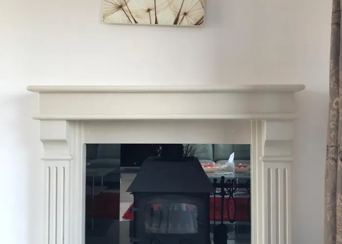 Serene Luxurious Retreat With Sea Views, Entire * Letterkenny