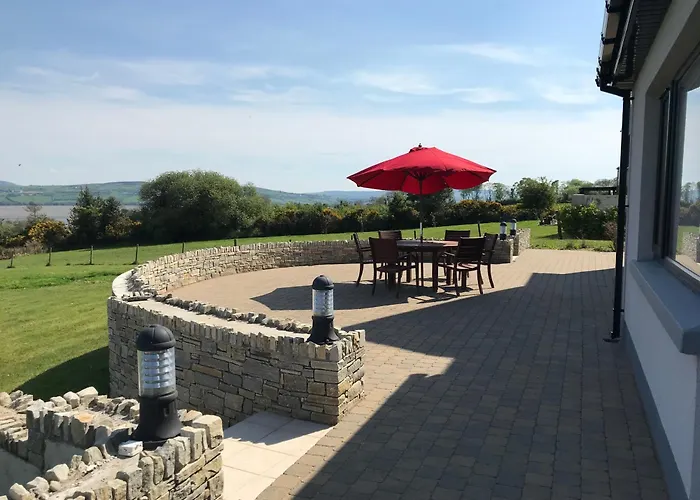 Serene Luxurious Retreat With Sea Views, Entire