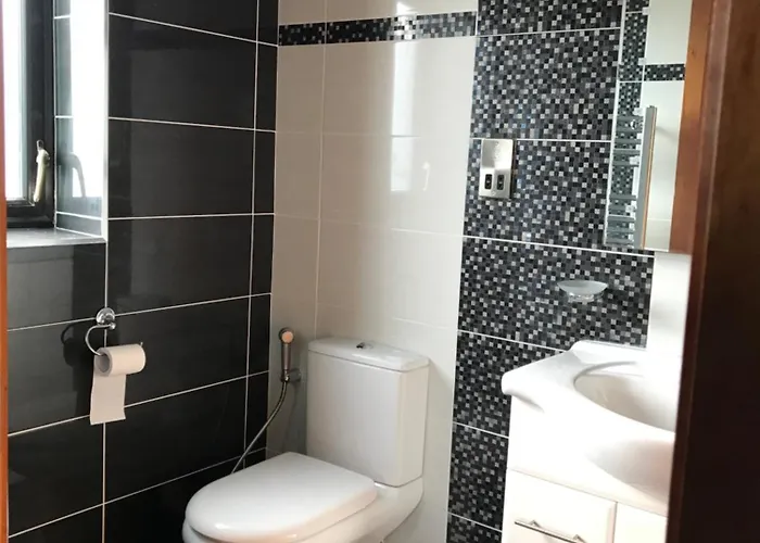 Serene Luxurious Retreat With Sea Views, Entire * Letterkenny