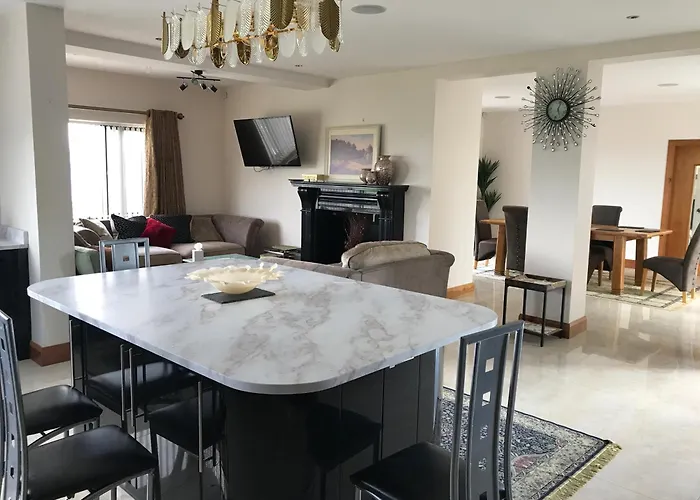 Serene Luxurious Retreat With Sea Views, Entire * Letterkenny